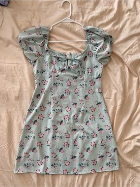 Light Mint Floral Puff-Sleeve Cottagecore Mini Dress with Tie Front